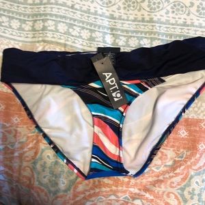 Swim suit bottoms